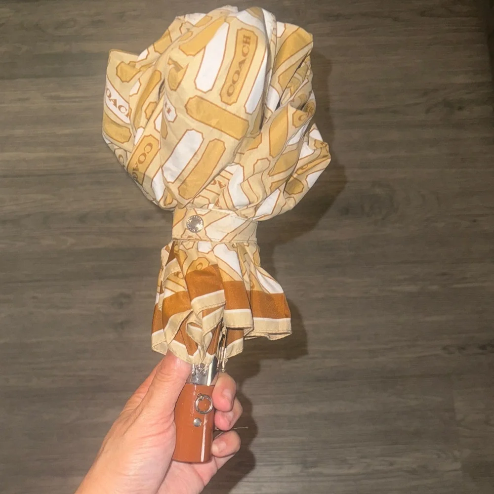 Coach Patterned Tan Umbrella